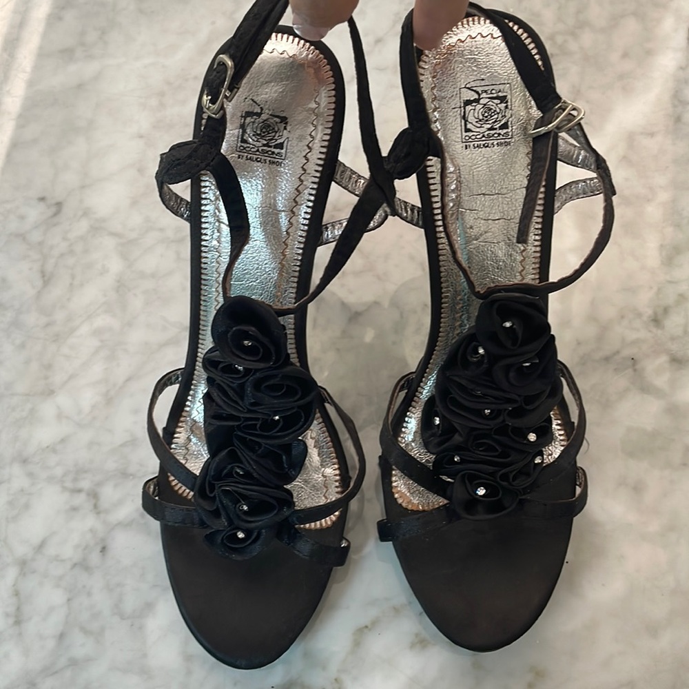 Special Occasions by Saugus Shoe - Black satin - Size 9 - Picture 1 of 16